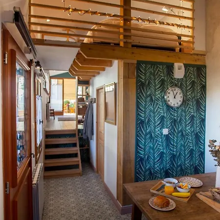 Lyonest D'hotes Bed & Breakfast