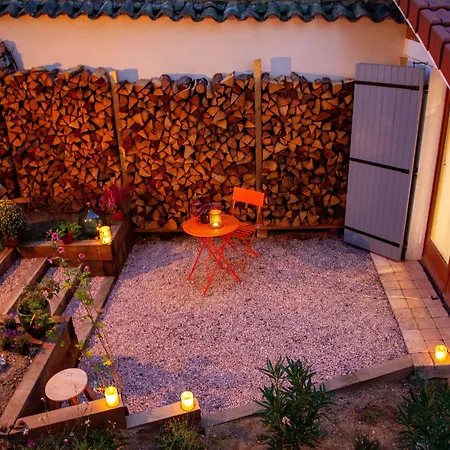 Lyonest D'hotes 4*