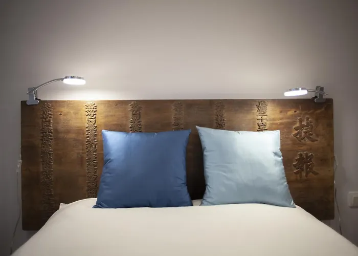 فندق مبيت وإفطار Lyonest D'hotes