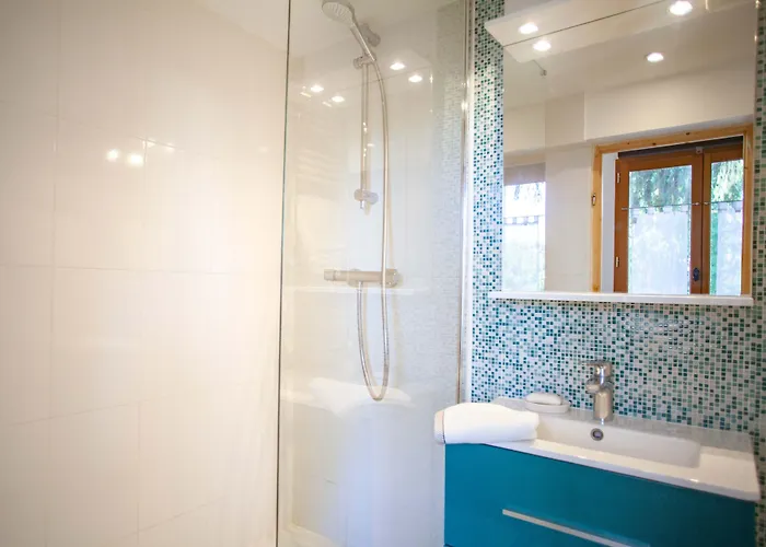 Lyonest D'hotes فندق مبيت وإفطار ليون